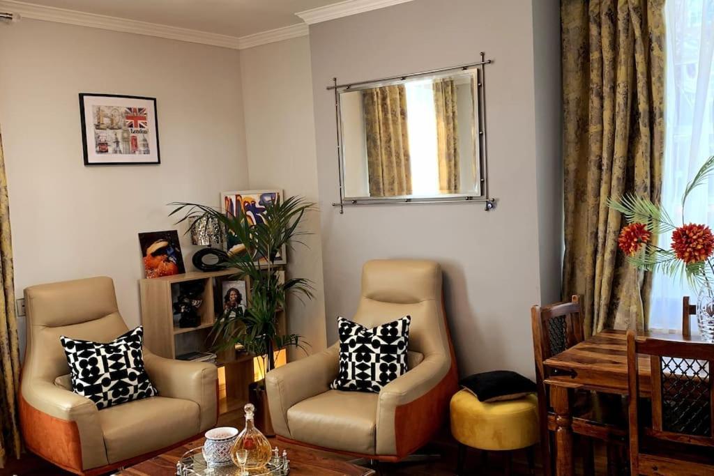 Stylish And Cosy 3 Bedroom Appartment Londres Extérieur photo