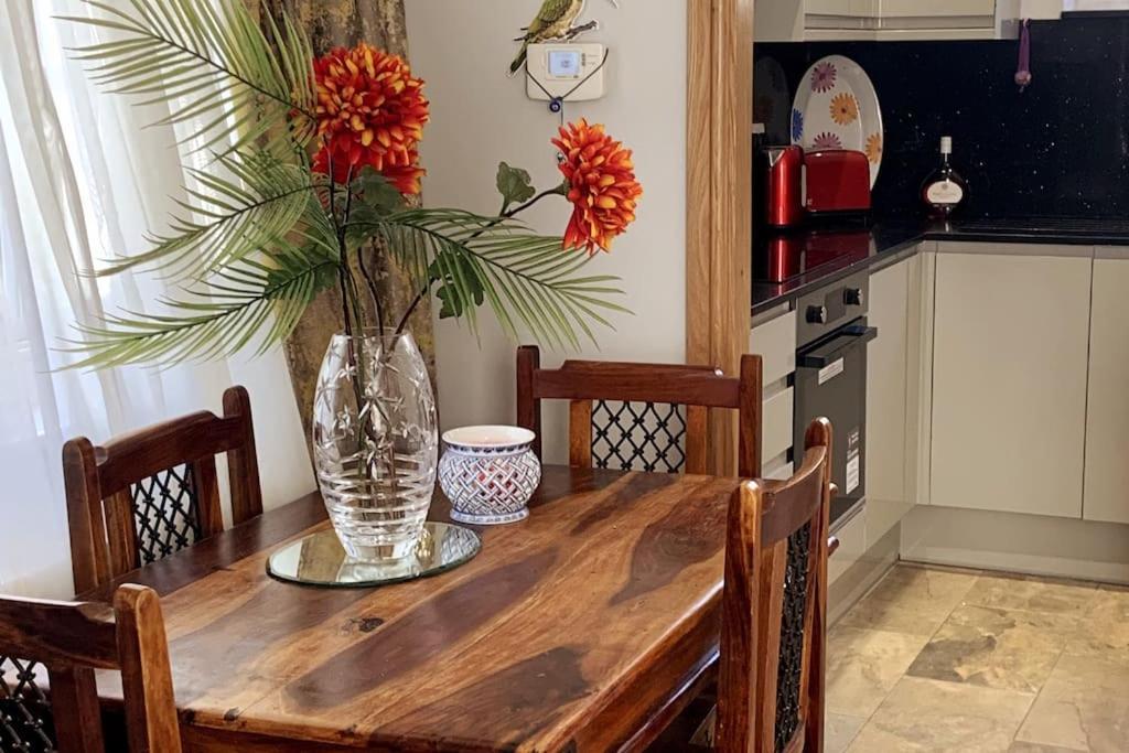 Stylish And Cosy 3 Bedroom Appartment Londres Extérieur photo
